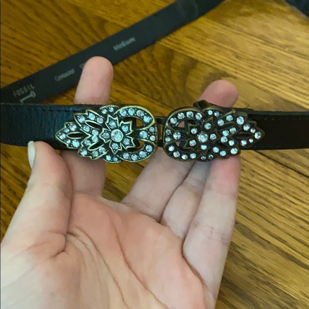 FOSSIL Leather Belt With Rhinestone Clasp - Picture 2 of 6